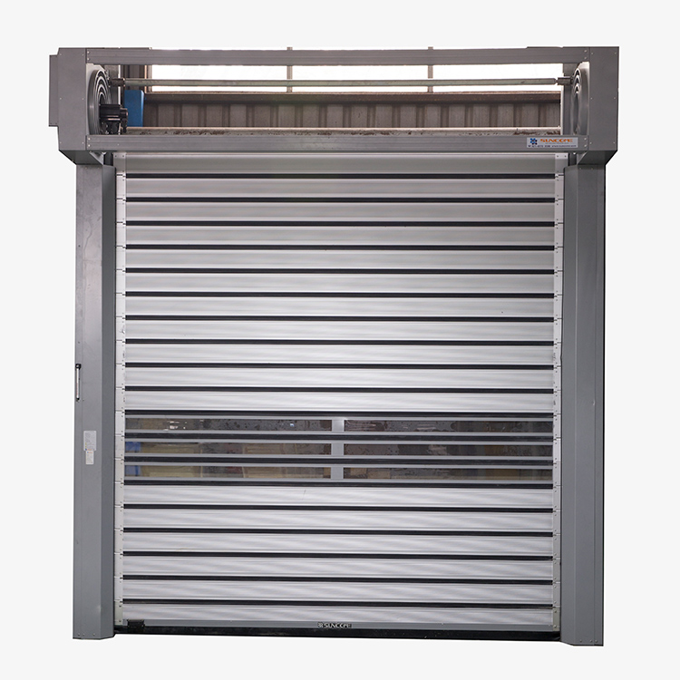 के ठ्याक्कै एक नियमित ढोका देखि एक उच्च गति ढोका अलग गर्छ